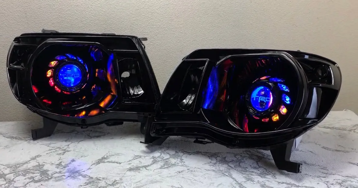 2005-2011 Toyota Tacoma Projector Headlights