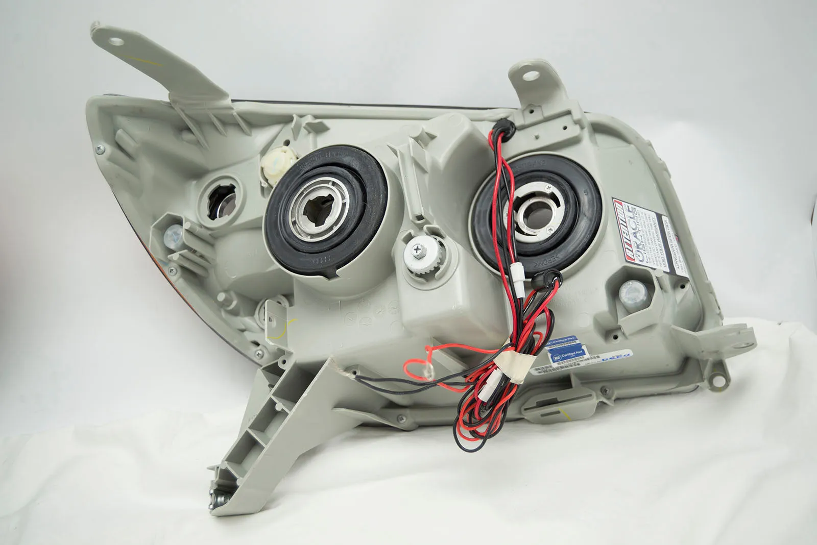 2006-09 Toyota 4Runner Sport Projector Headlights // ORACLE Plasma White Halos