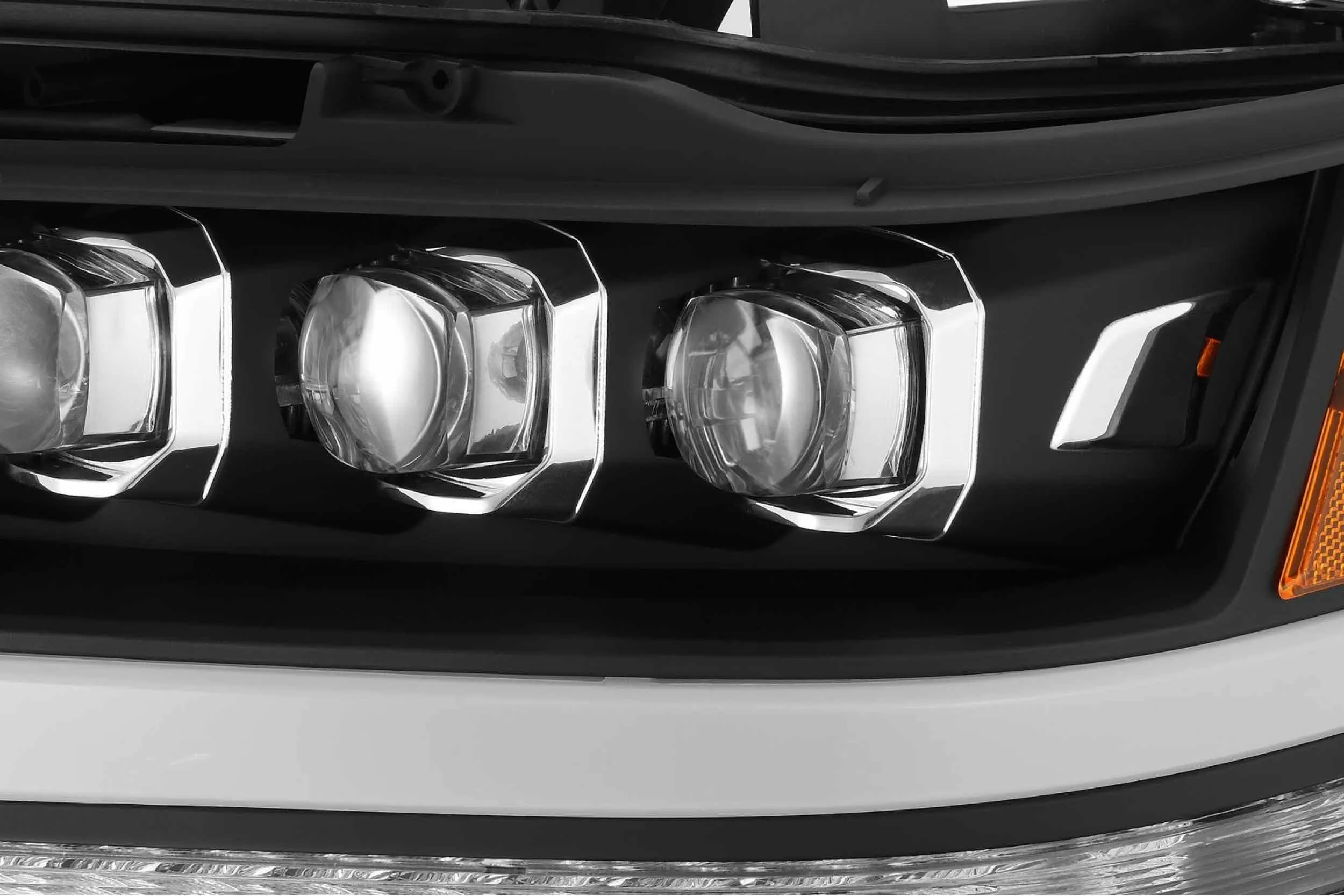 2019  Dodge Ram 1500 Nova LED Headlights