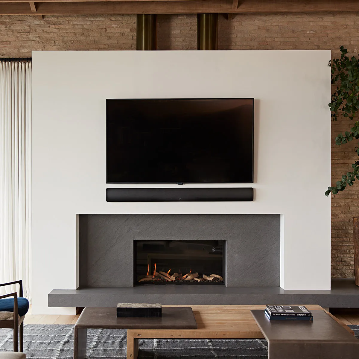 Definitive Technology Mythos 3C-85 Indoor/Outdoor On-Wall Passive Soundbar