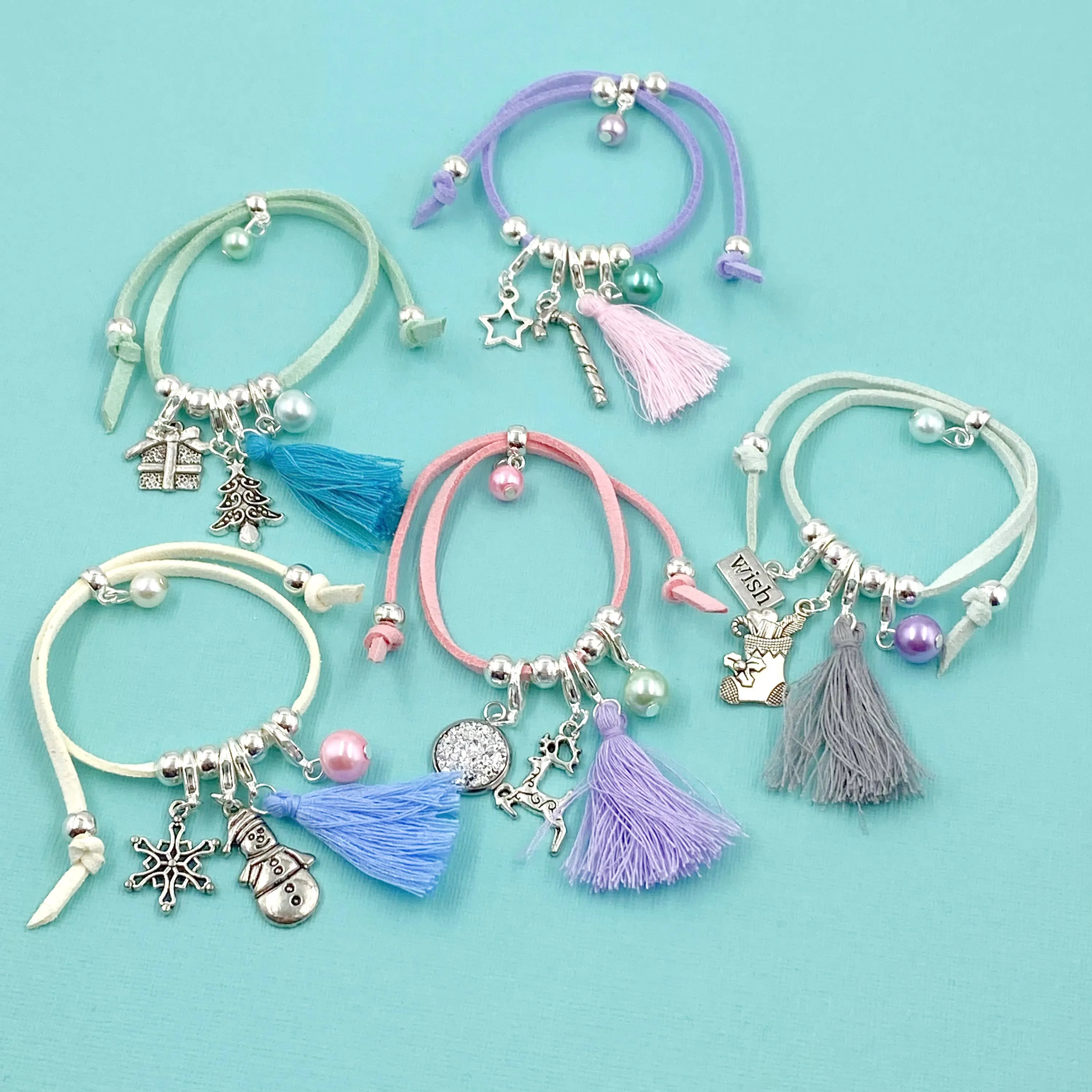 Friendship Bracelet Advent Calendar - Christmas Collection