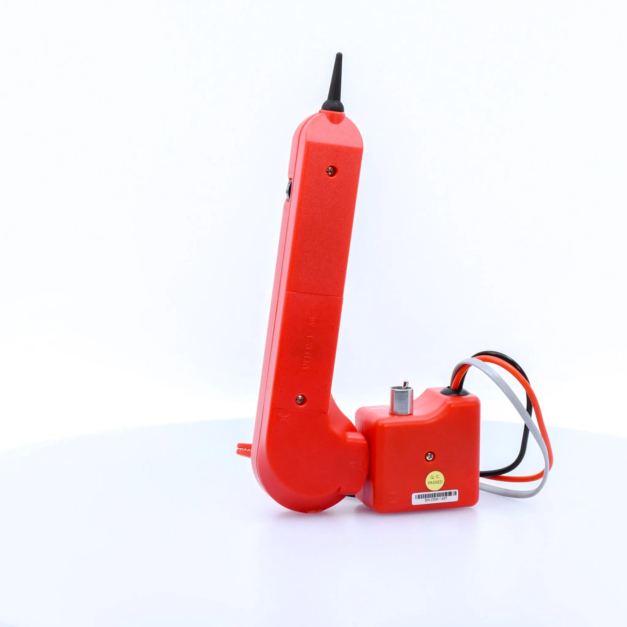 Wire Locator Kit with Inductive Toner Probe and Tone Generator : Traces Various Wire Types - (CTX590A)