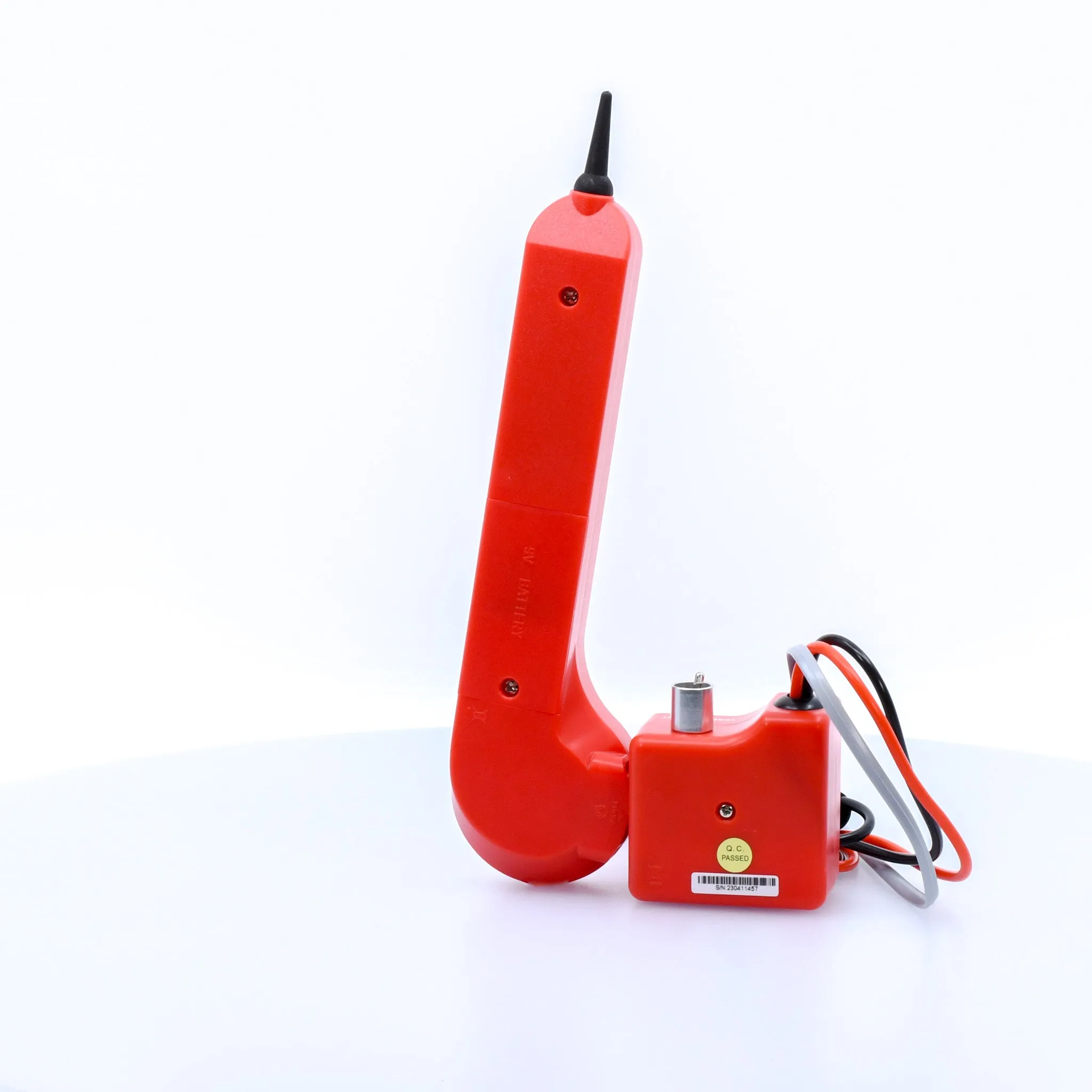 Wire Locator Kit with Inductive Toner Probe and Tone Generator : Traces Various Wire Types - (CTX590A)